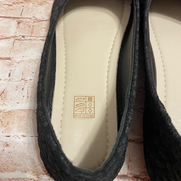 SOLD - Picture 4 of 5